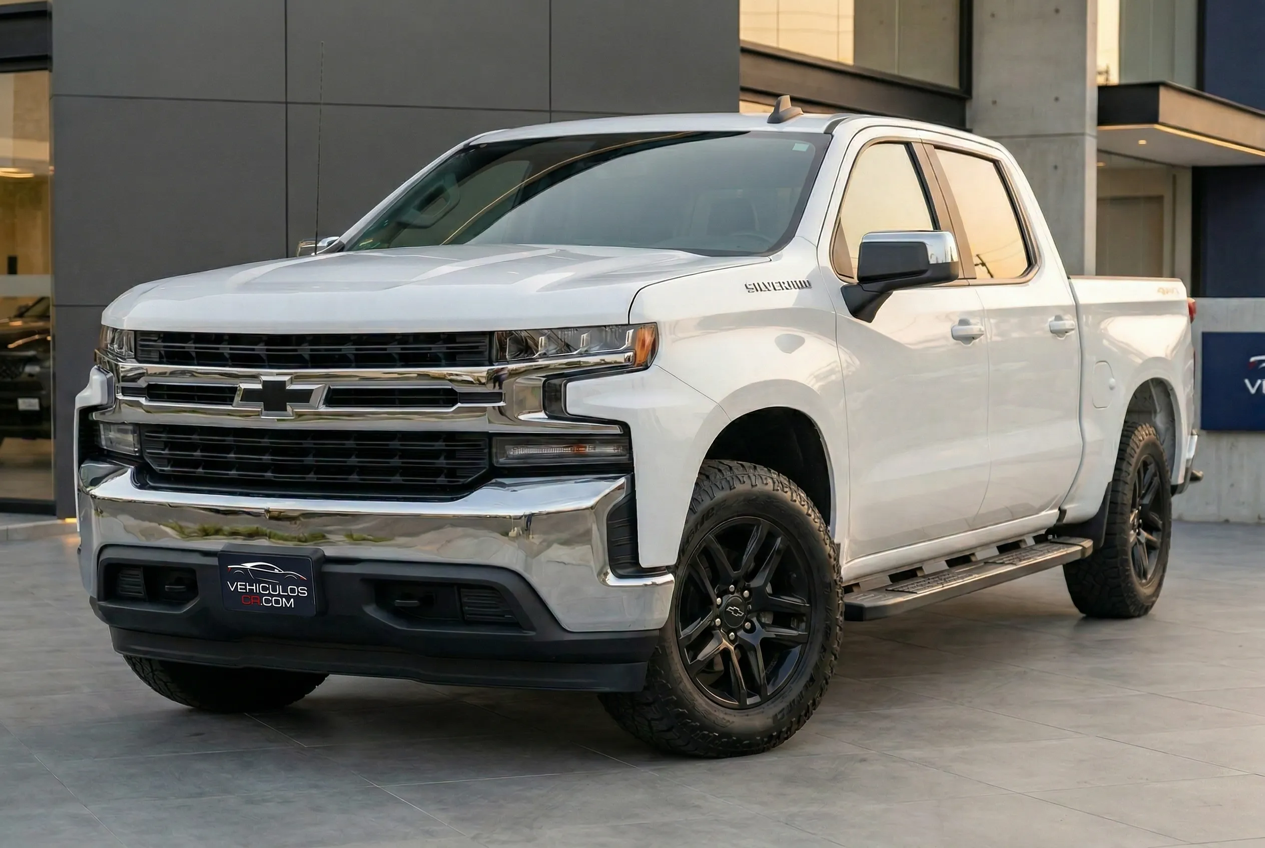 2019 CHEVROLET SILVERADO 2019 CHEVROLET SILVERADO - Imagen 2