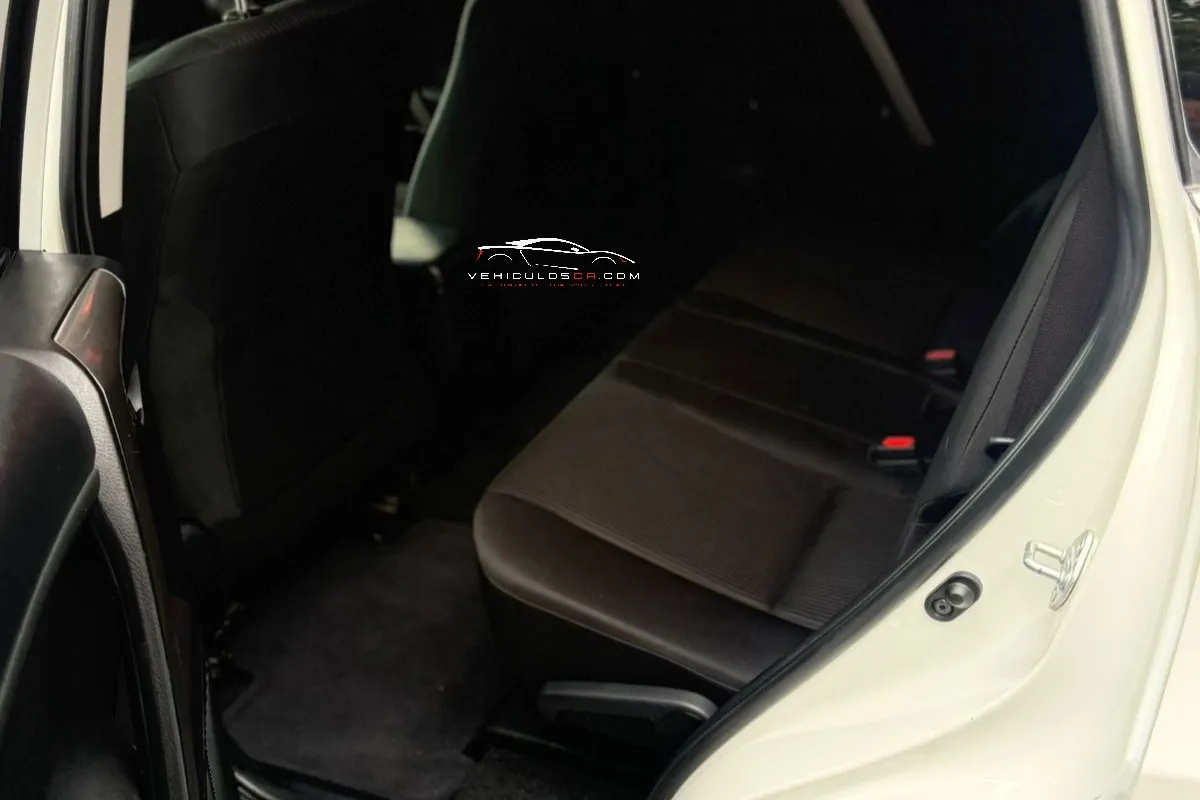 2018 TOYOTA RAV4 LE 2018 TOYOTA RAV4 LE - Imagen 14