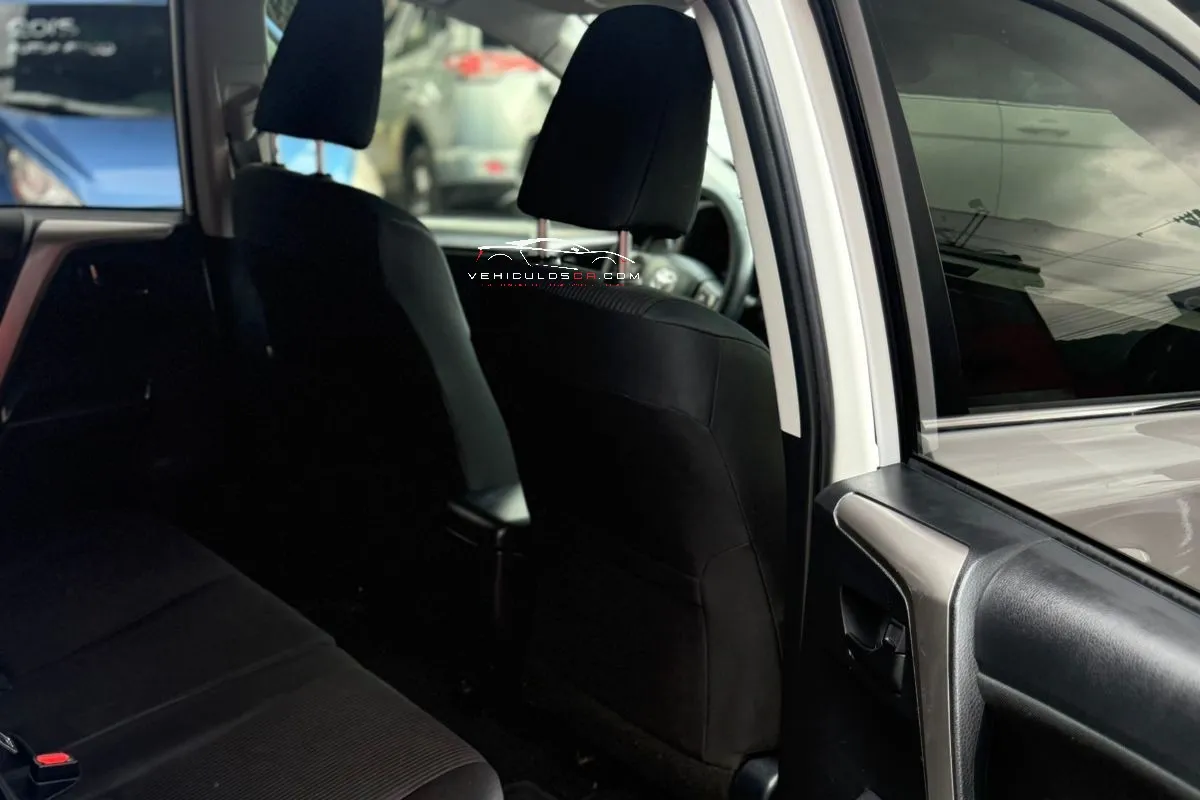 2018 TOYOTA RAV4 LE 2018 TOYOTA RAV4 LE - Imagen 11