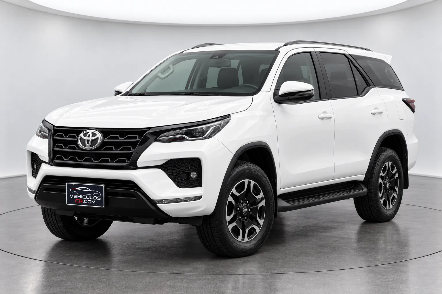 2024 TOYOTA FORTUNER