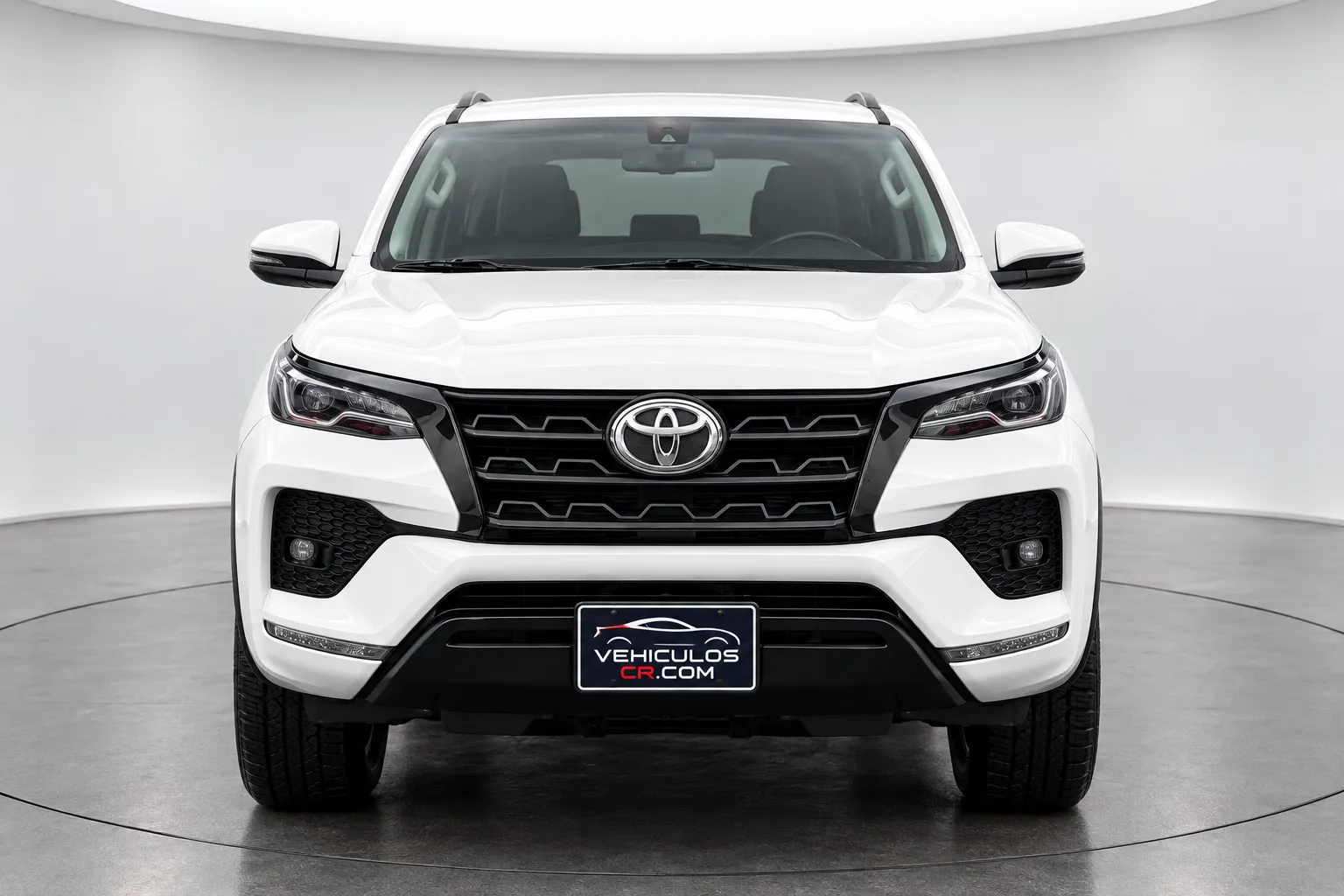 2024 TOYOTA FORTUNER